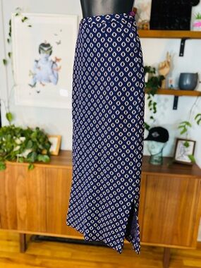 VTG 100% pure wool Tricosa Purple & Gold Wool Pencil Skirt , 100% Pure Wool